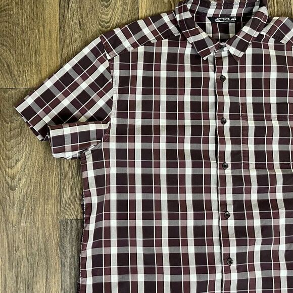 Arc'teryx Mens Size XL Brohm Plaid Cotton Short Sleeve Button Down Shirt Casual - Picture 9 of 12